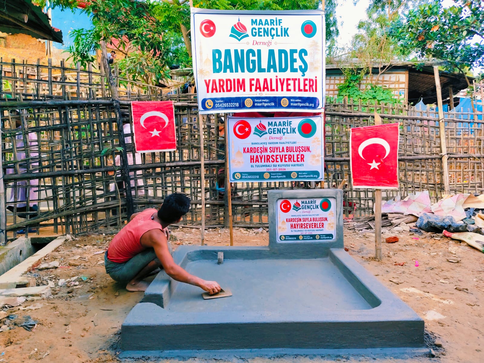 Bangladeş el tulumbalı su kuyusu